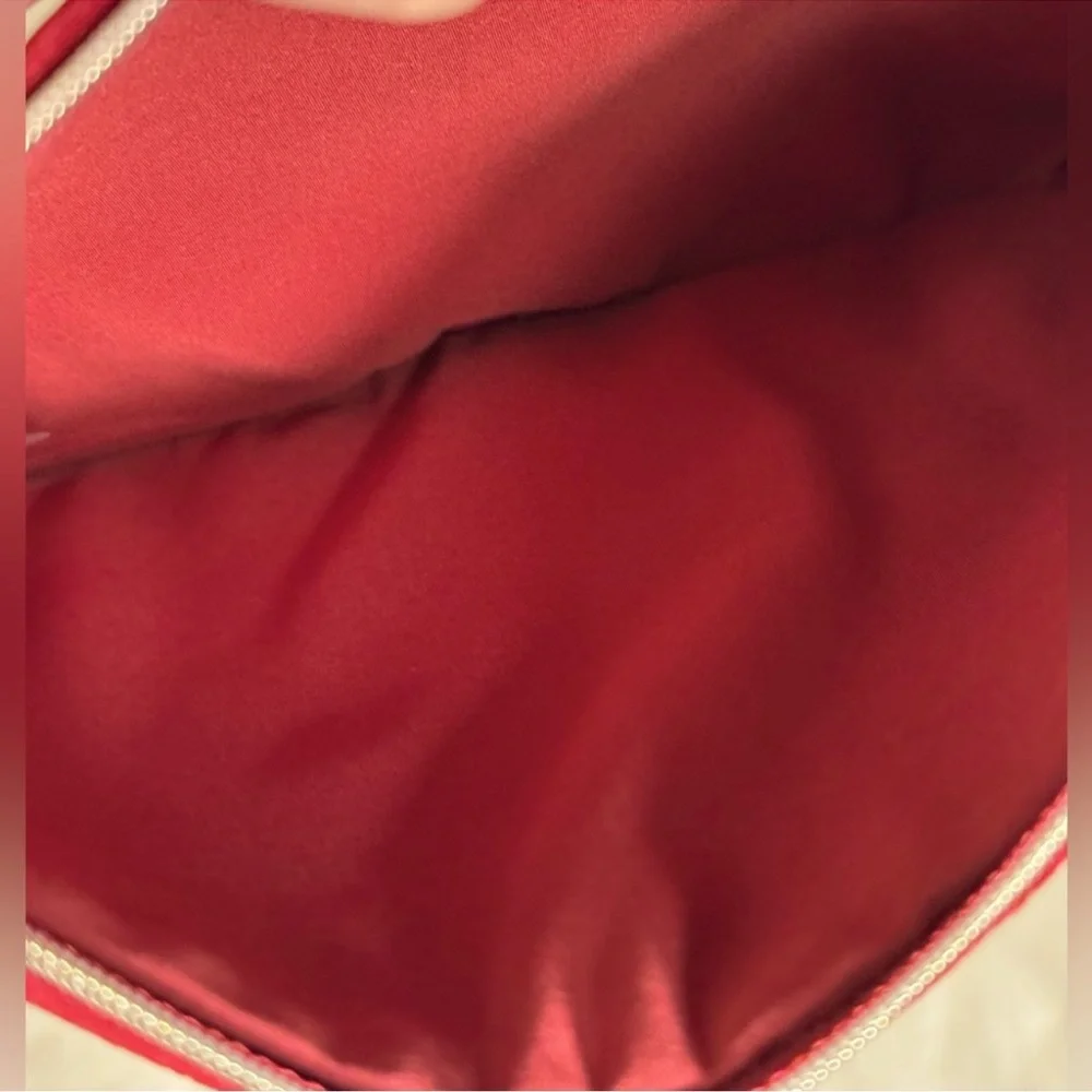 Dolce & Gabbana Red Beauty Bag with Gold zipper - Picture 3 of 3